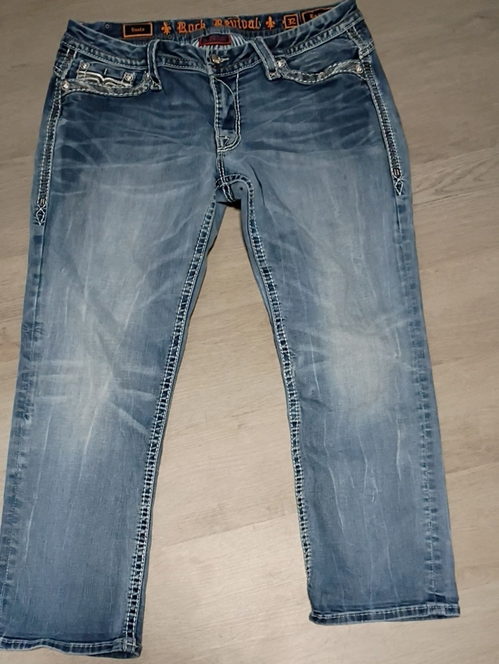 Rock Revival Light Wash Relaxed Straight Jeans